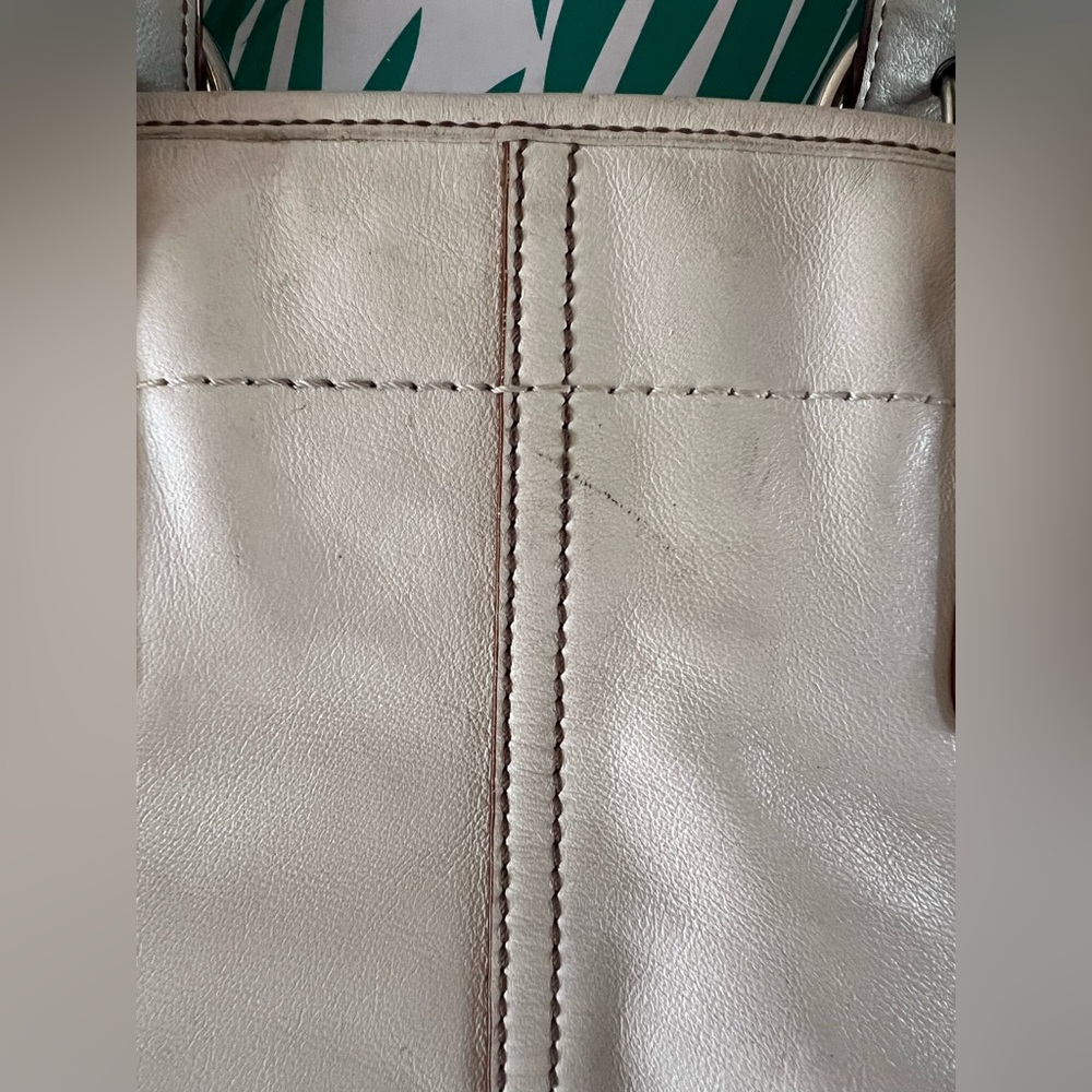 Vintage white Coach soho leather satchel handbag model 9544 - Picture 2 of 13
